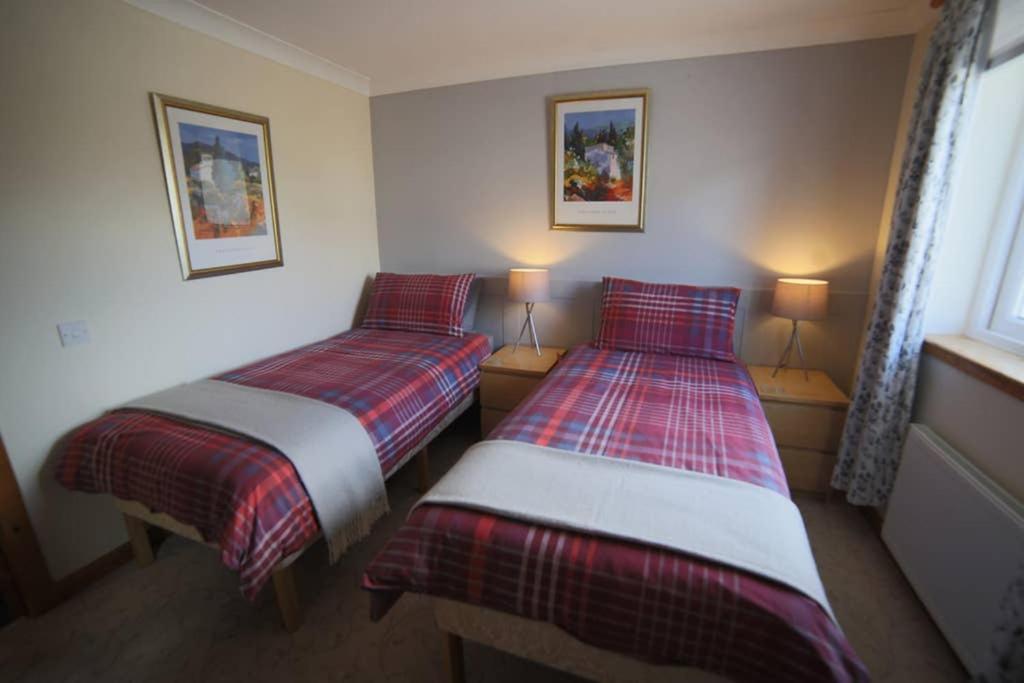 Loch Ness Apartments Inverness Esterno foto