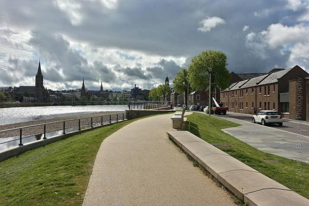 Loch Ness Apartments Inverness Esterno foto